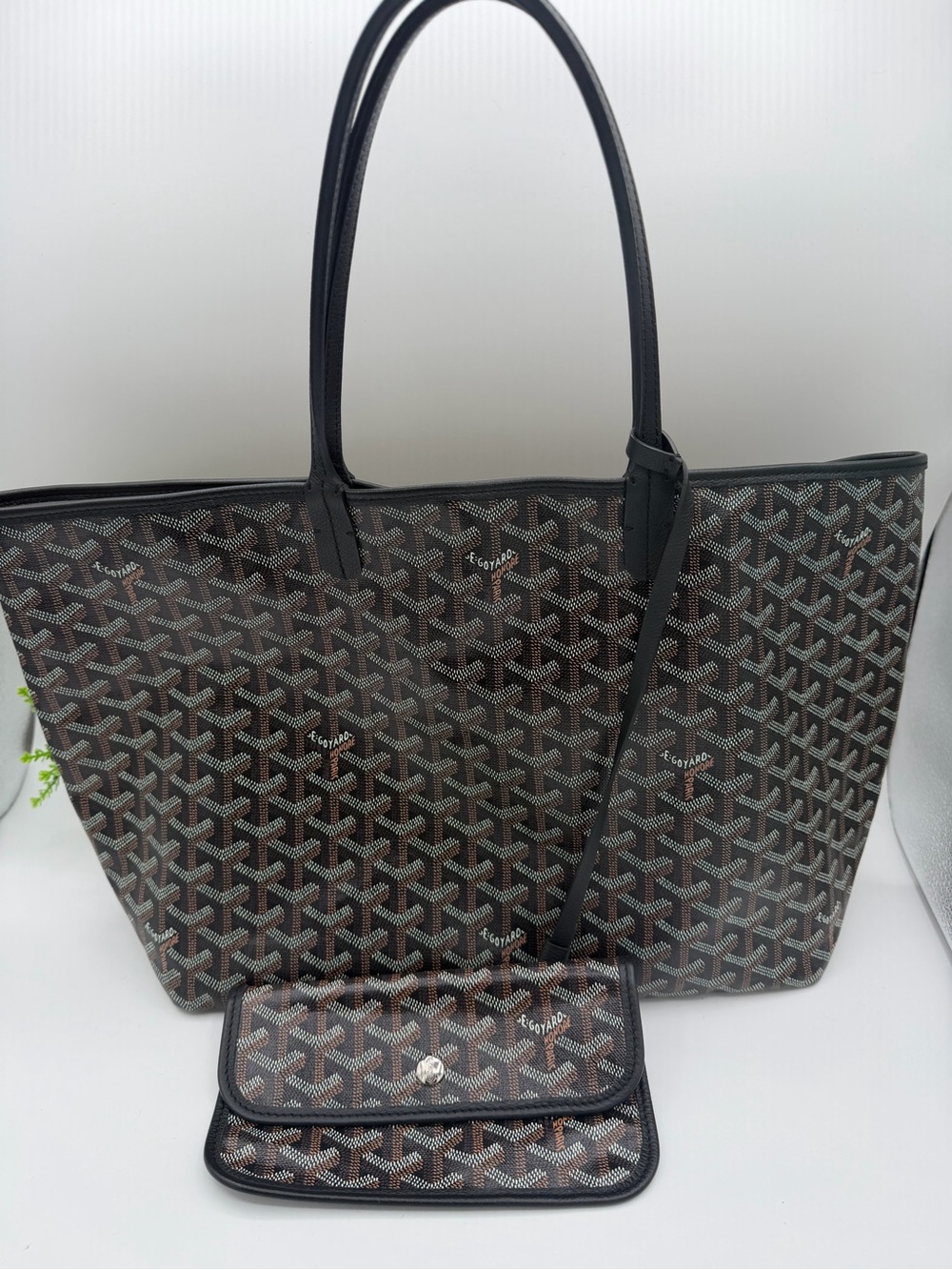 Goyard St. Louis Goyard line tote with pouch black PM size 😍Like New